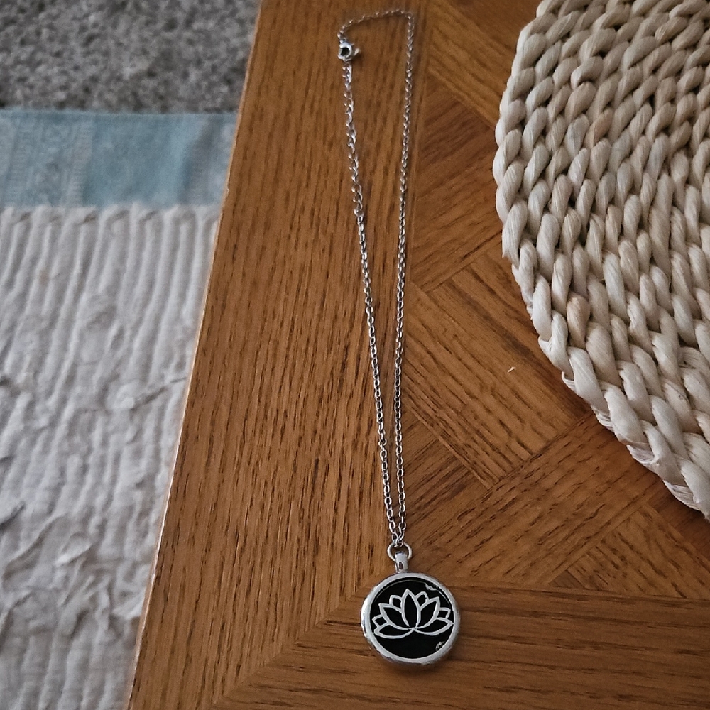 Silver Lotus Pendant Necklace